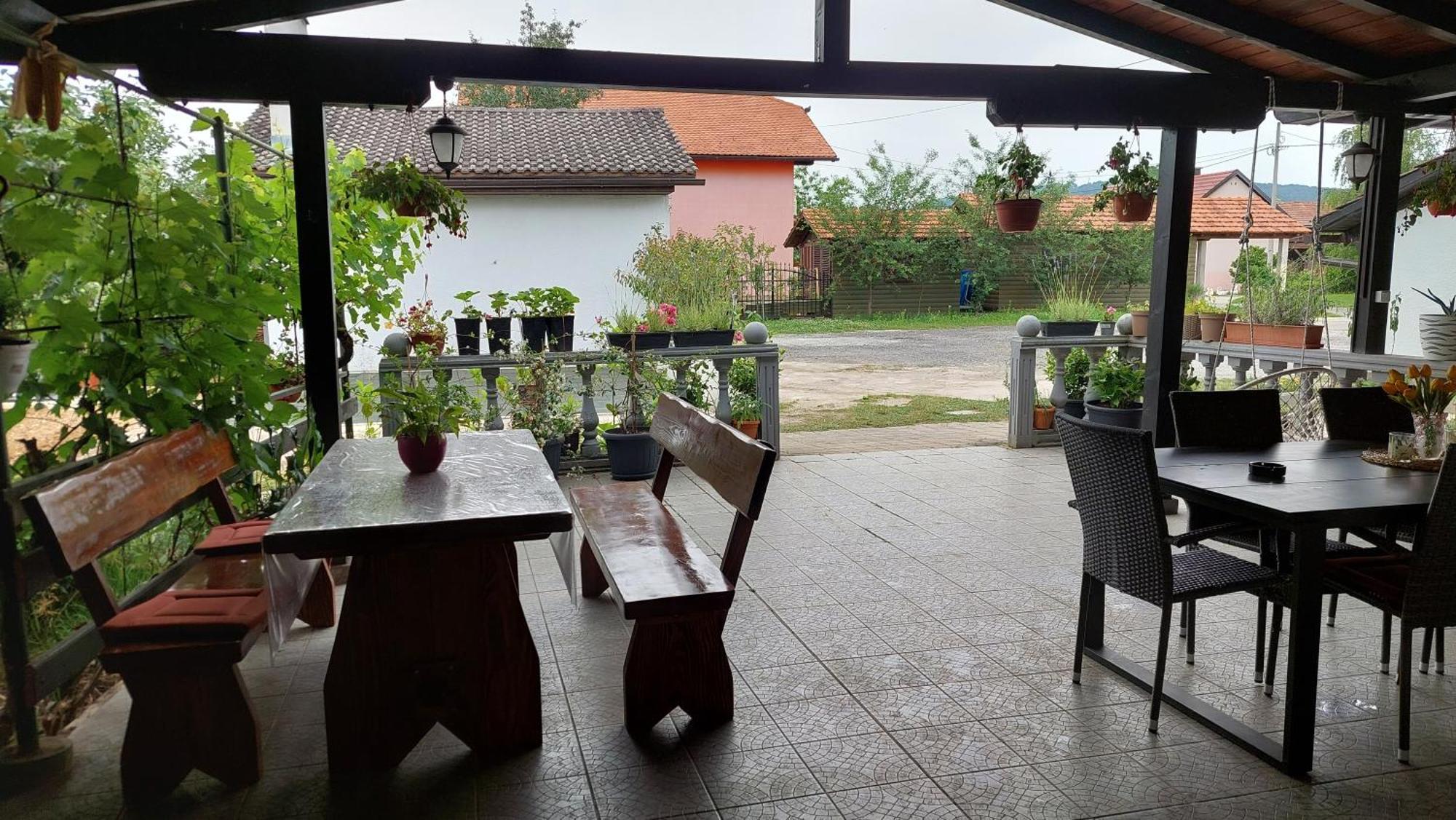 Kod Ane Appartement Belavici Buitenkant foto
